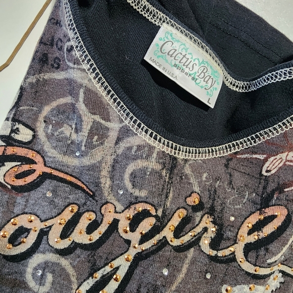 Y2k Cowgirl vintage destressed gemstoned top - Picture 2 of 8